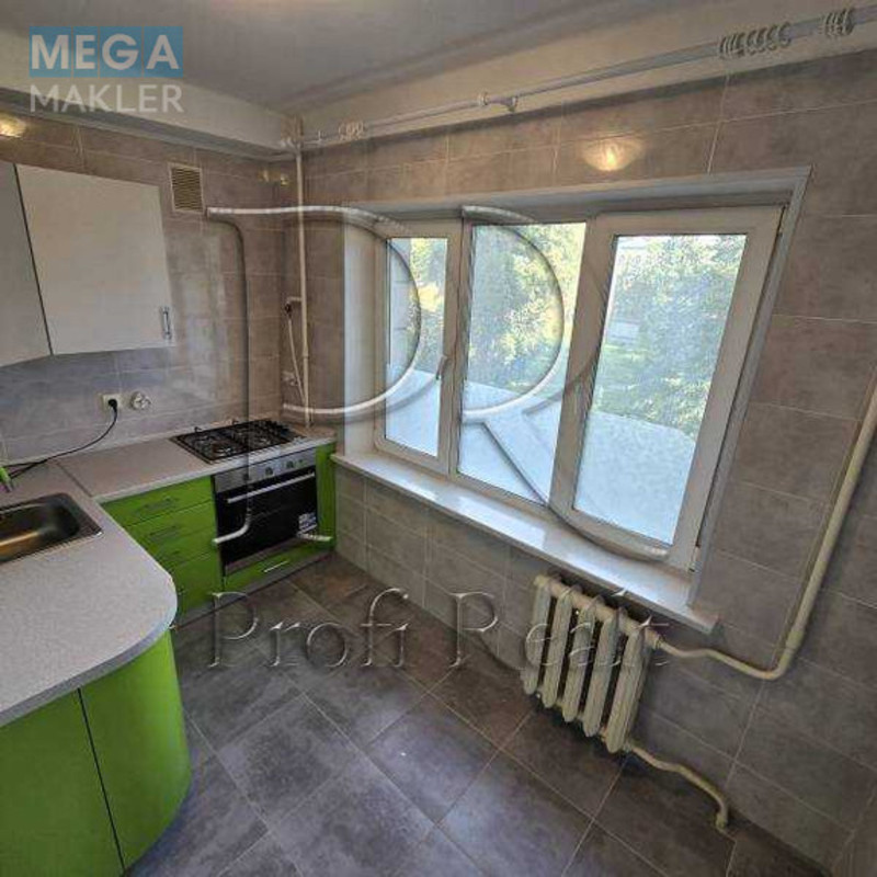 Продаж 2 кімнатної квартири (46/30/6), 2 пов. 5 пов. будинку, <a class="location-link" href="/kiev/" title="Недвижимость Київ">Київ</a>, <a class="location-link" href="/kiev/shevchenkovskij/" title="Недвижимость Шевченківський район">Шевченківський р-н</a>, Перемоги проспект, 88 (изображение 6)
