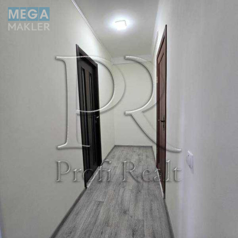 Продаж 2 кімнатної квартири (46/30/6), 2 пов. 5 пов. будинку, <a class="location-link" href="/kiev/" title="Недвижимость Київ">Київ</a>, <a class="location-link" href="/kiev/shevchenkovskij/" title="Недвижимость Шевченківський район">Шевченківський р-н</a>, Перемоги проспект, 88 (изображение 10)