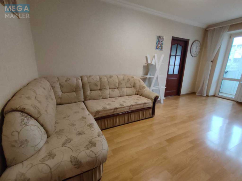 Оренда 2 кімнатної квартири, <a class="location-link" href="/kiev/" title="Недвижимость Київ">Київ</a>, <a class="location-link" href="/kiev/pecherskij/" title="Недвижимость Печерський район">Печерський р-н</a>, Дружби Народів бульв., 8 (изображение 10)