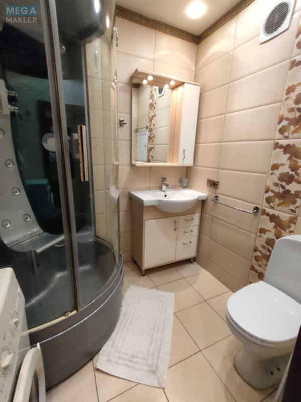 Оренда 2 кімнатної квартири, <a class="location-link" href="/kiev/" title="Недвижимость Київ">Київ</a>, <a class="location-link" href="/kiev/pecherskij/" title="Недвижимость Печерський район">Печерський р-н</a>, Дружби Народів бульв., 8 (изображение 22)