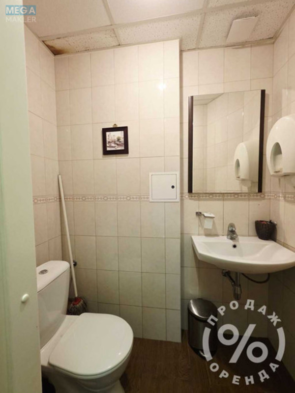 Продаж комерційної нерухомості, 338&nbsp;кв.м, под магазин, <a class="location-link" href="/kiev/" title="Недвижимость Київ">Київ</a>, <a class="location-link" href="/kiev/shevchenkovskij/" title="Недвижимость Шевченківський район">Шевченківський р-н</a>, Саксаганського вул., 42/80 (изображение 13)