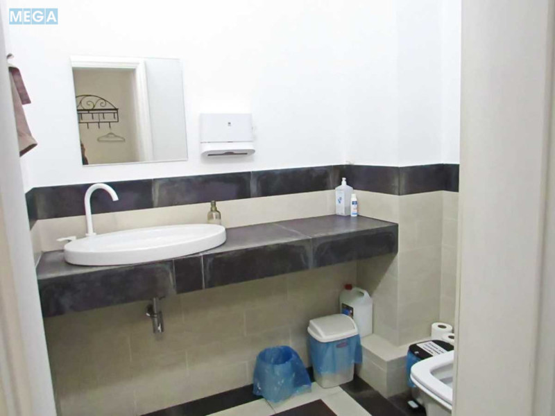 Продаж 3 кімнатної квартири (116/68/17), 2 пов. 22 пов. будинку, <a class="location-link" href="/kiev/" title="Недвижимость Київ">Київ</a>, <a class="location-link" href="/kiev/pecherskij/" title="Недвижимость Печерський район">Печерський р-н</a>, Московская ул., 46/2 (изображение 7)