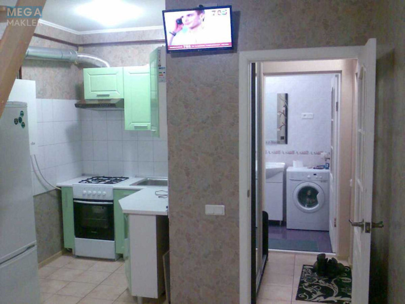 Оренда 1 кімнатної квартири, <a class="location-link" href="/odessa/" title="Недвижимость Одеса">Одеса</a>, <a class="location-link" href="/odessa/malinovskij/" title="Недвижимость Малиновський район">Малиновський р-н</a>, Кутузакия, 52 (изображение 2)