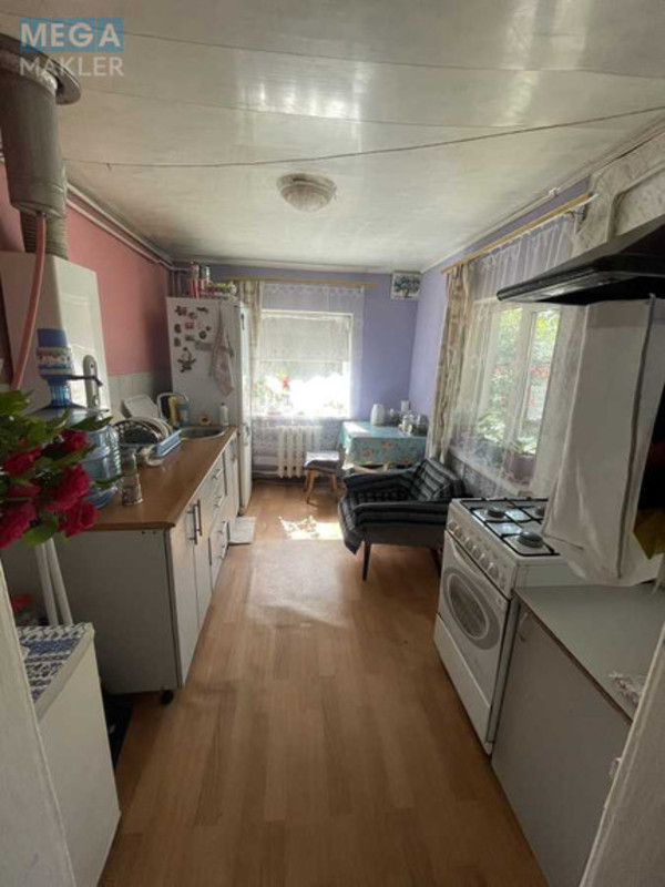 Оренда дома, <a class="location-link" href="/kiev/" title="Недвижимость Київ">Київ</a>, <a class="location-link" href="/kiev/svyatoshinskij/" title="Недвижимость Святошинський район">Святошинський р-н</a>, Соснова вул., 10 (изображение 5)