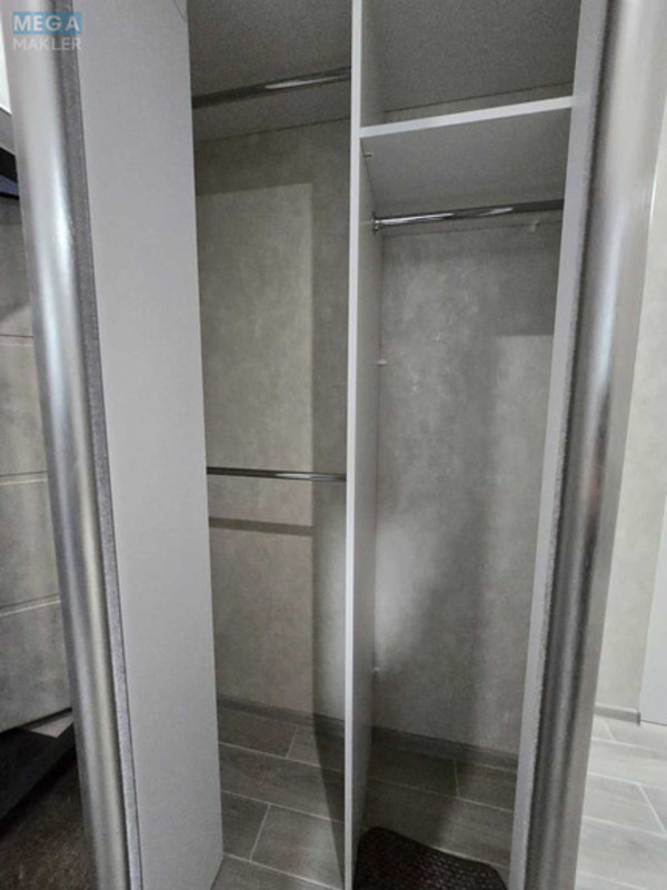 Продаж 1 кімнатної квартири (33/14/6), 5 пов. 8 пов. будинку, <a class="location-link" href="/kiev/" title="Недвижимость Київ">Київ</a>, <a class="location-link" href="/kiev/goloseevskij/" title="Недвижимость Голосіївський район">Голосіївський р-н</a>, Метрологическая ул., 21б (изображение 5)