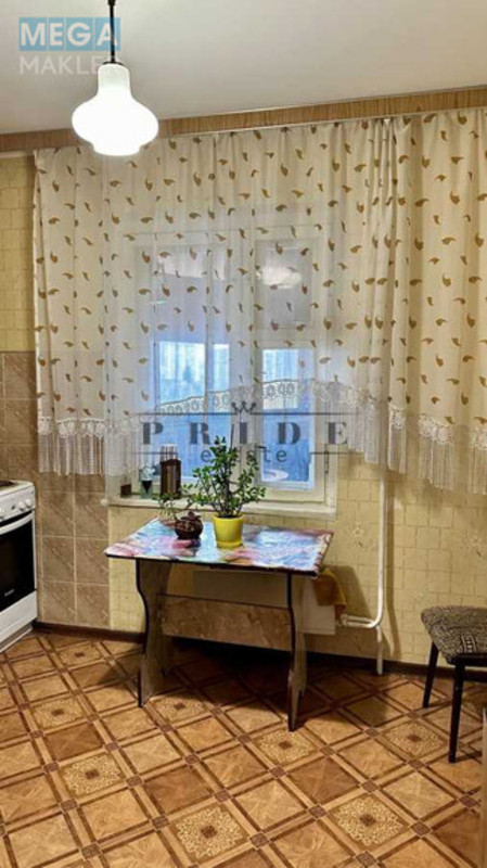 Продаж 3 кімнатної квартири (82/62/8), 7 пов. 16 пов. будинку, <a class="location-link" href="/kiev/" title="Недвижимость Київ">Київ</a>, <a class="location-link" href="/kiev/desnyanskij/" title="Недвижимость Деснянський район">Деснянський р-н</a>, Володимира Маяковського просп., 89 (изображение 7)