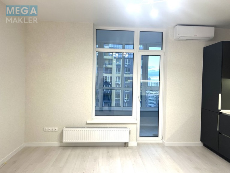 Продаж 2 кімнатної квартири (68/33/15), 22 пов. 25 пов. будинку, <a class="location-link" href="/kiev/" title="Недвижимость Київ">Київ</a>, <a class="location-link" href="/kiev/solomenskij/" title="Недвижимость Солом'янський район">Солом'янський р-н</a>, Кадетський гай, 10 (изображение 5)