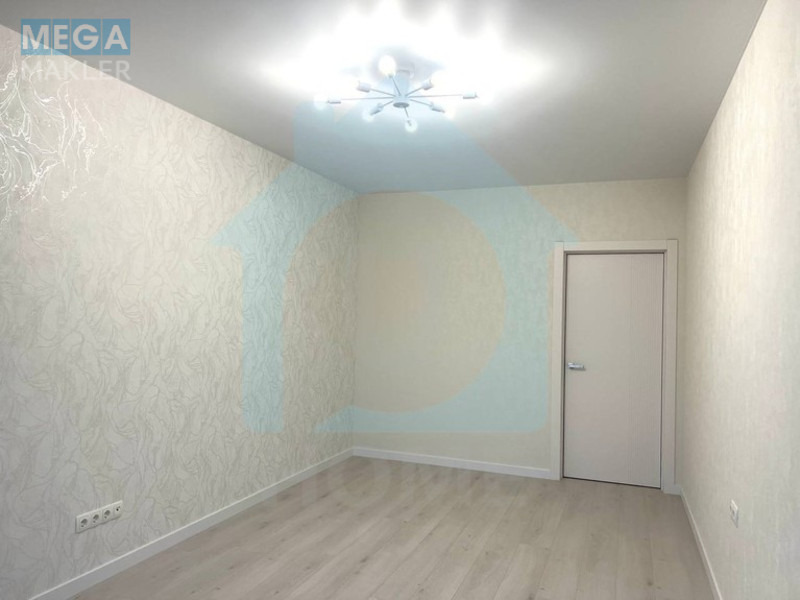 Продаж 2 кімнатної квартири (68/33/15), 22 пов. 25 пов. будинку, <a class="location-link" href="/kiev/" title="Недвижимость Київ">Київ</a>, <a class="location-link" href="/kiev/solomenskij/" title="Недвижимость Солом'янський район">Солом'янський р-н</a>, Кадетський гай, 10 (изображение 8)