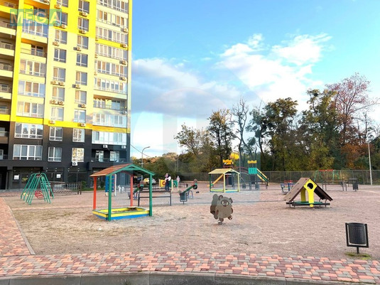 Продаж 2 кімнатної квартири (68/33/15), 22 пов. 25 пов. будинку, <a class="location-link" href="/kiev/" title="Недвижимость Київ">Київ</a>, <a class="location-link" href="/kiev/solomenskij/" title="Недвижимость Солом'янський район">Солом'янський р-н</a>, Кадетський гай, 10 (изображение 18)