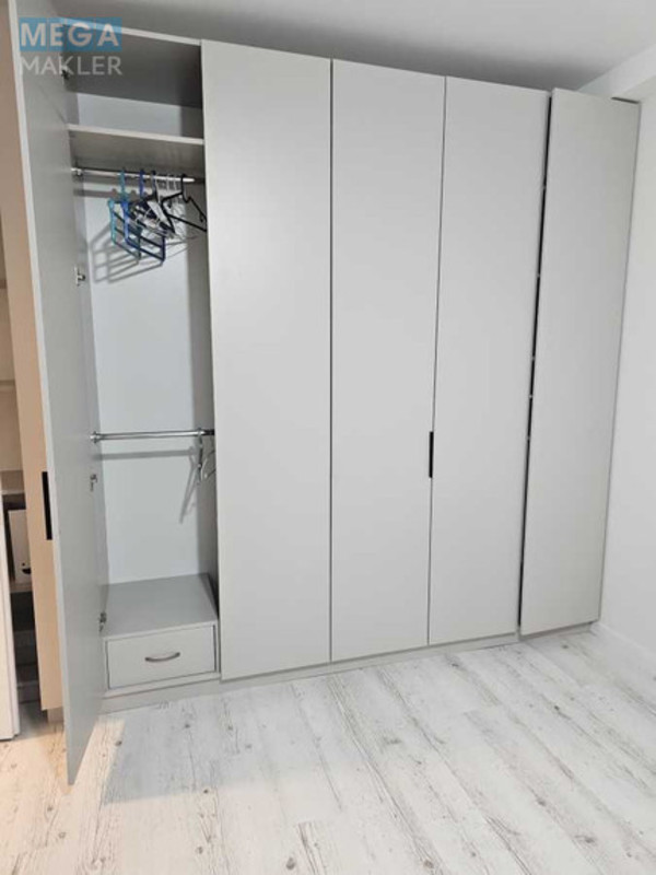 Оренда 2 кімнатної квартири, <a class="location-link" href="/kiev/" title="Недвижимость Київ">Київ</a>, <a class="location-link" href="/kiev/darnickij/" title="Недвижимость Дарницький район">Дарницький р-н</a>, Вишняківська вул., 8 (изображение 6)