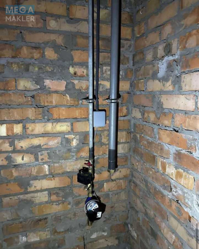 Продаж комерційної нерухомості, 43&nbsp;кв.м, под магазин, <a class="location-link" href="/kiev/" title="Недвижимость Київ">Київ</a>, <a class="location-link" href="/kiev/podolskij/" title="Недвижимость Подільський район">Подільський р-н</a>, Александра Олеся ул., 19 (изображение 3)
