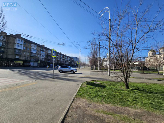 Оренда окремої будівлі/побудови, 78&nbsp;кв.м, <a class="location-link" href="/kiev/" title="Недвижимость Київ">Київ</a>, <a class="location-link" href="/kiev/dneprovskij/" title="Недвижимость Дніпровський район">Дніпровський р-н</a>, Миру просп., 17 (изображение 13)