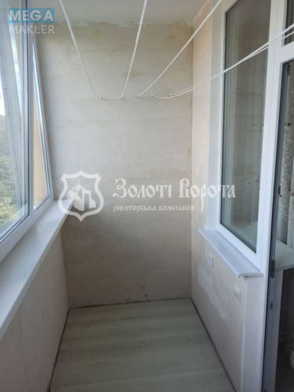 Продаж 2 кімнатної квартири (66,3/39/22,9), 9 пов. 16 пов. будинку, <a class="location-link" href="/kiev/" title="Недвижимость Київ">Київ</a>, <a class="location-link" href="/kiev/shevchenkovskij/" title="Недвижимость Шевченківський район">Шевченківський р-н</a>, Магістральна вул., 33 (изображение 4)
