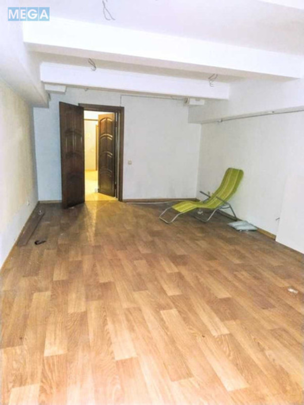Продаж комерційної нерухомості, 134&nbsp;кв.м, под магазин, <a class="location-link" href="/kiev/" title="Недвижимость Київ">Київ</a>, <a class="location-link" href="/kiev/shevchenkovskij/" title="Недвижимость Шевченківський район">Шевченківський р-н</a>, Бехтеревський пров., 8 (изображение 3)