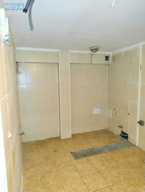 Продаж комерційної нерухомості, 134&nbsp;кв.м, под магазин, <a class="location-link" href="/kiev/" title="Недвижимость Київ">Київ</a>, <a class="location-link" href="/kiev/shevchenkovskij/" title="Недвижимость Шевченківський район">Шевченківський р-н</a>, Бехтеревський пров., 8 (изображение 5)