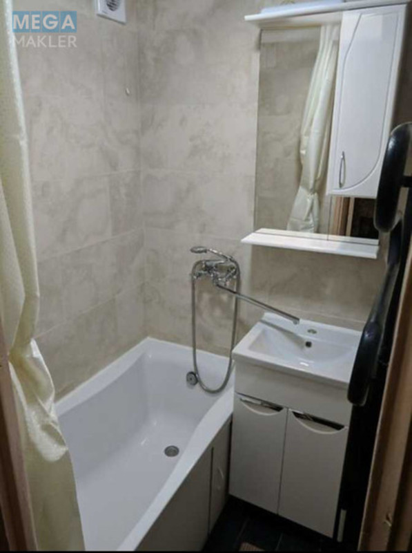 Оренда 2 кімнатної квартири, <a class="location-link" href="/kiev/" title="Недвижимость Київ">Київ</a>, <a class="location-link" href="/kiev/svyatoshinskij/" title="Недвижимость Святошинський район">Святошинський р-н</a>, Зодчих вул., 24 (изображение 8)