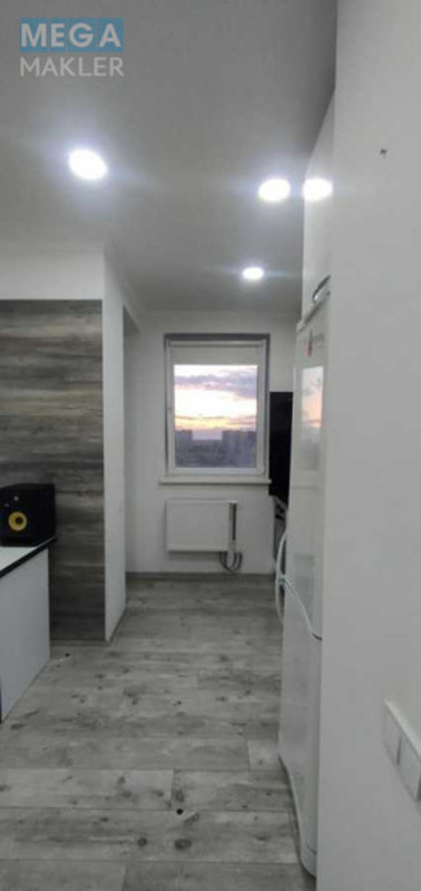 Продаж 1 кімнатної квартири (38/?/?), 20 пов. 24 пов. будинку, <a class="location-link" href="/kiev/" title="Недвижимость Київ">Київ</a>, <a class="location-link" href="/kiev/goloseevskij/" title="Недвижимость Голосіївський район">Голосіївський р-н</a>, Теремківська вул., 3а (изображение 11)