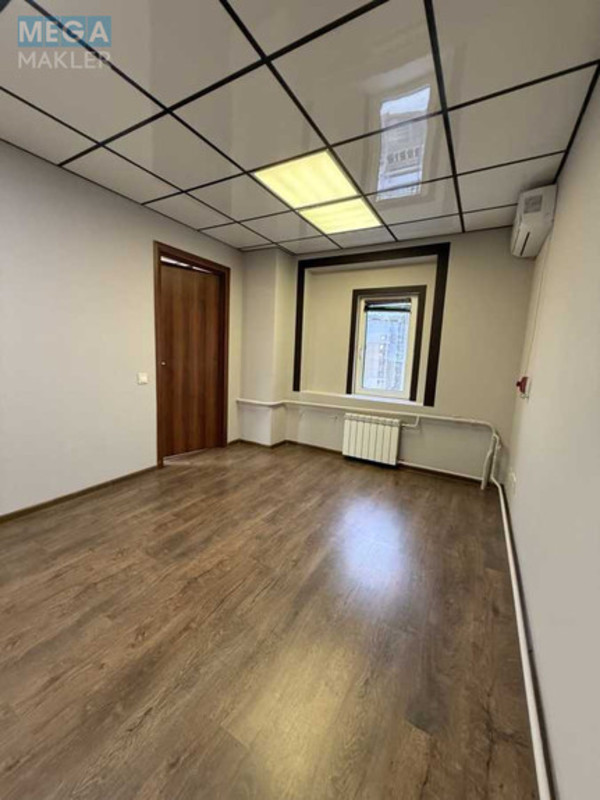Оренда комерційної нерухомості, 42 кв.м, под офис, <a class="location-link" href="/kiev/" title="Недвижимость Київ">Київ</a>, <a class="location-link" href="/kiev/svyatoshinskij/" title="Недвижимость Святошинський район">Святошинський р-н</a>, Берестейский просп., 93 (изображение 9)