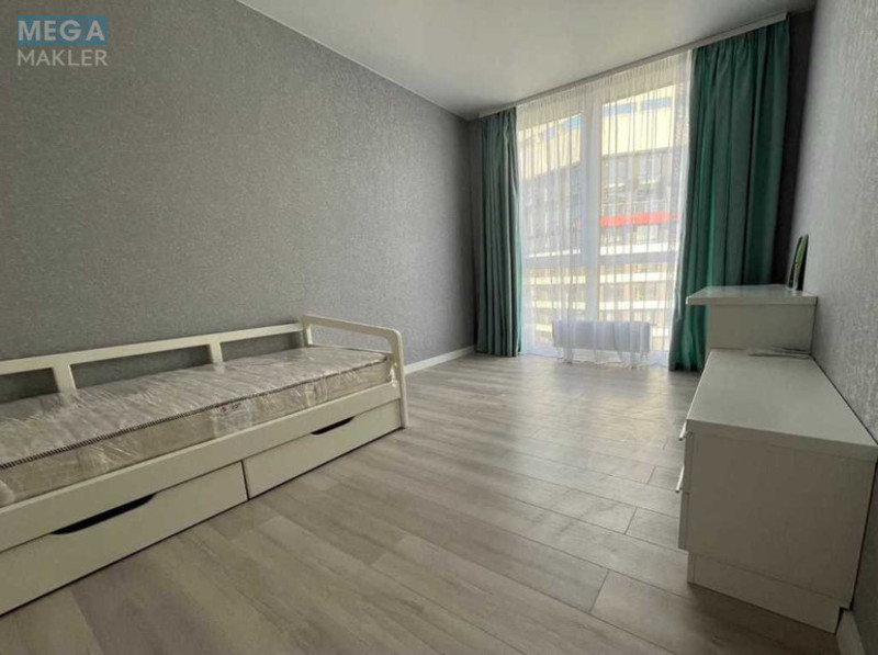 Оренда 3 кімнатної квартири, <a class="location-link" href="/kiev/" title="Недвижимость Київ">Київ</a>, <a class="location-link" href="/kiev/darnickij/" title="Недвижимость Дарницький район">Дарницький р-н</a>, Днепровская наб., 15е (изображение 12)