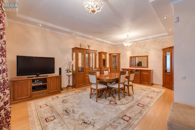 Продаж дома, 3 поверху, 450 кв.м, 7 кімнат, ділянка 13 соток, <a class="location-link" href="/glevaha/" title="Недвижимость Глеваха">Глеваха</a>, Освиты (изображение 9)