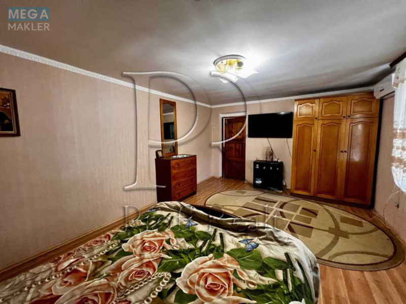 Продаж дома, 2 поверху, 214 кв.м, 5 кімнат, ділянка 25 соток, <a class="location-link" href="/staroe/" title="Недвижимость Старе">Старе</a>, Молодіжна вулиця (изображение 3)