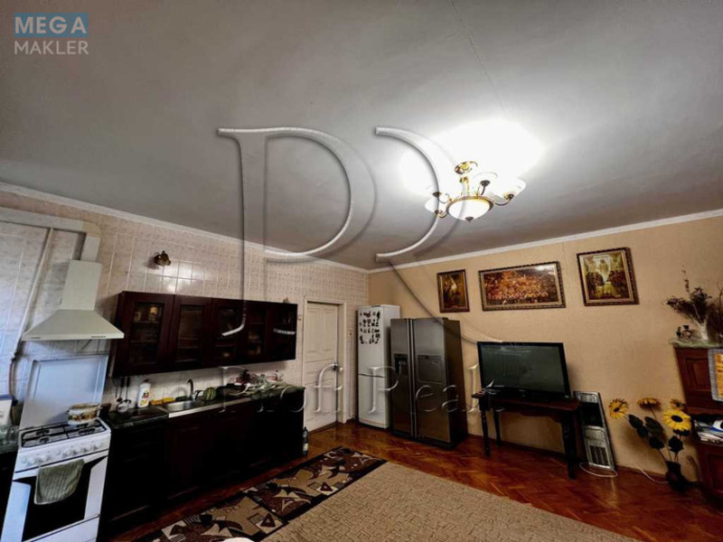 Продаж дома, 2 поверху, 214 кв.м, 5 кімнат, ділянка 25 соток, <a class="location-link" href="/staroe/" title="Недвижимость Старе">Старе</a>, Молодіжна вулиця (изображение 10)