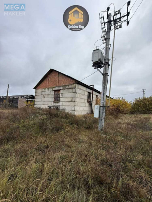 Продаж окремої будівлі/побудови, 420 кв.м, <a class="location-link" href="/rovy/" title="Недвижимость Рови">Рови</a>, Деіпровська (изображение 9)