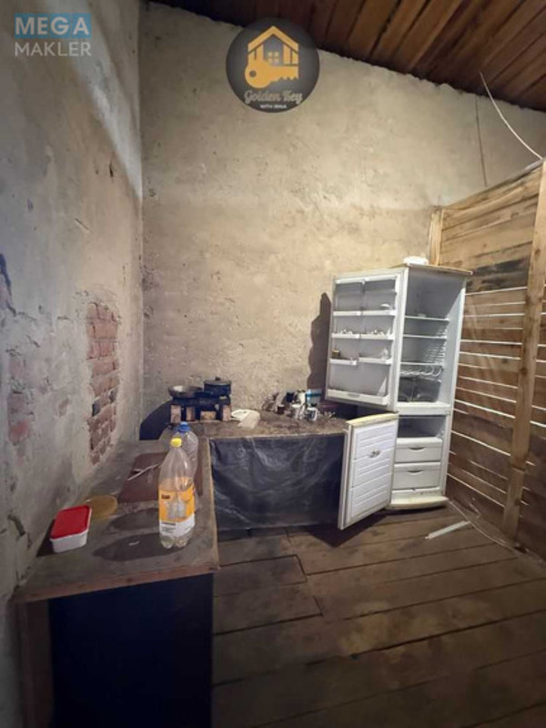Продаж окремої будівлі/побудови, 420 кв.м, <a class="location-link" href="/rovy/" title="Недвижимость Рови">Рови</a>, Деіпровська (изображение 18)