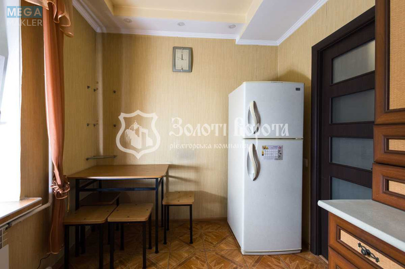 Продаж 1 кімнатної квартири (41,5/17,6/8,5), 1 пов. 18 пов. будинку, <a class="location-link" href="/kiev/" title="Недвижимость Київ">Київ</a>, <a class="location-link" href="/kiev/svyatoshinskij/" title="Недвижимость Святошинський район">Святошинський р-н</a>, Чорнобильська вул., 21 (изображение 4)