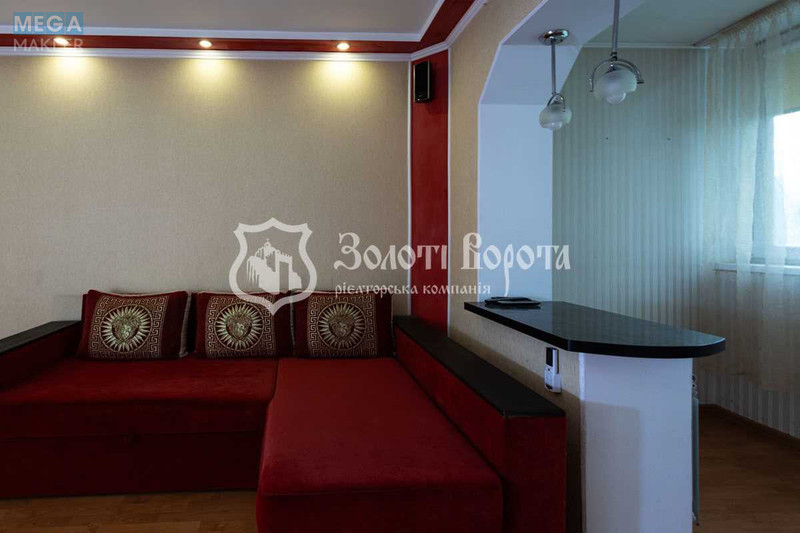 Продаж 1 кімнатної квартири (41,5/17,6/8,5), 1 пов. 18 пов. будинку, <a class="location-link" href="/kiev/" title="Недвижимость Київ">Київ</a>, <a class="location-link" href="/kiev/svyatoshinskij/" title="Недвижимость Святошинський район">Святошинський р-н</a>, Чорнобильська вул., 21 (изображение 7)