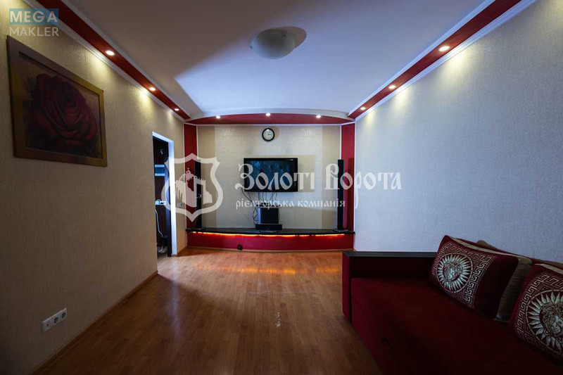 Продаж 1 кімнатної квартири (41,5/17,6/8,5), 1 пов. 18 пов. будинку, <a class="location-link" href="/kiev/" title="Недвижимость Київ">Київ</a>, <a class="location-link" href="/kiev/svyatoshinskij/" title="Недвижимость Святошинський район">Святошинський р-н</a>, Чорнобильська вул., 21 (изображение 9)