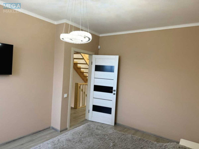 Продаж дома, 3 поверху, 143 кв.м, 4 кімнати, ділянка 1 сотка, <a class="location-link" href="/rovno/" title="Недвижимость Рівне">Рівне</a>, Шпанівський, 26/10 (изображение 4)