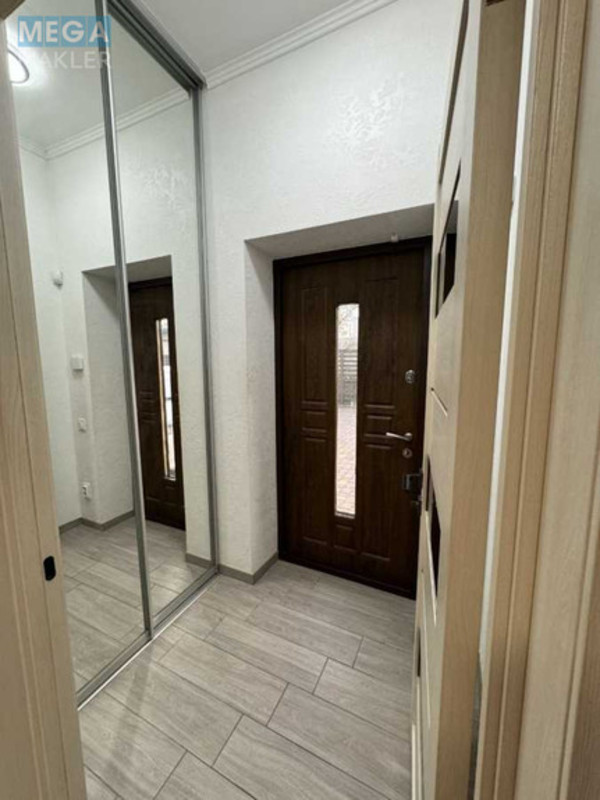 Продаж дома, 3 поверху, 143 кв.м, 4 кімнати, ділянка 1 сотка, <a class="location-link" href="/rovno/" title="Недвижимость Рівне">Рівне</a>, Шпанівський, 26/10 (изображение 14)