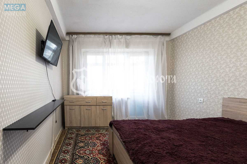Продаж 2 кімнатної квартири (46,5/30,2/7,5), 3 пов. 5 пов. будинку, <a class="location-link" href="/kiev/" title="Недвижимость Київ">Київ</a>, <a class="location-link" href="/kiev/dneprovskij/" title="Недвижимость Дніпровський район">Дніпровський р-н</a>, Івана Микитенка вул., 15 (изображение 8)