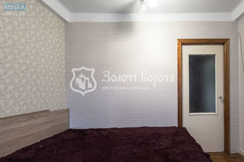 Продаж 2 кімнатної квартири (46,5/30,2/7,5), 3 пов. 5 пов. будинку, <a class="location-link" href="/kiev/" title="Недвижимость Київ">Київ</a>, <a class="location-link" href="/kiev/dneprovskij/" title="Недвижимость Дніпровський район">Дніпровський р-н</a>, Івана Микитенка вул., 15 (изображение 10)
