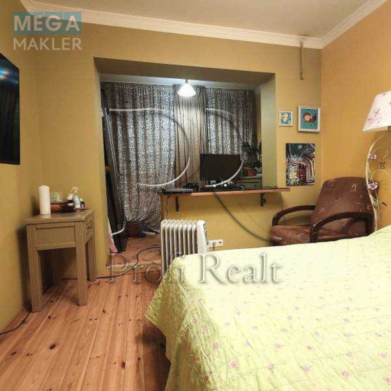 Продаж 3 кімнатної квартири (72/42/9), 14 пов. 16 пов. будинку, <a class="location-link" href="/kiev/" title="Недвижимость Київ">Київ</a>, <a class="location-link" href="/kiev/svyatoshinskij/" title="Недвижимость Святошинський район">Святошинський р-н</a>, Булгакова вулиця, 3 (изображение 6)
