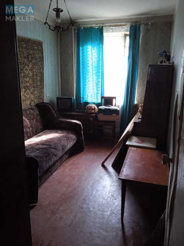 Продаж 3 кімнатної квартири (62/?/?), 4 пов. 9 пов. будинку, <a class="location-link" href="/kiev/" title="Недвижимость Київ">Київ</a>, <a class="location-link" href="/kiev/svyatoshinskij/" title="Недвижимость Святошинський район">Святошинський р-н</a>, Гната Юры ул., 8 (изображение 5)