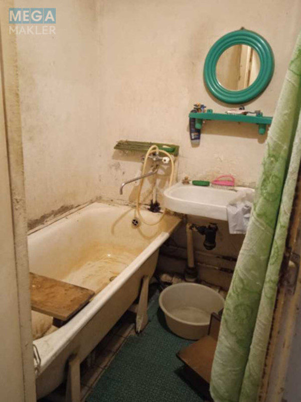 Продаж 3 кімнатної квартири (62/?/?), 4 пов. 9 пов. будинку, <a class="location-link" href="/kiev/" title="Недвижимость Київ">Київ</a>, <a class="location-link" href="/kiev/svyatoshinskij/" title="Недвижимость Святошинський район">Святошинський р-н</a>, Гната Юры ул., 8 (изображение 7)
