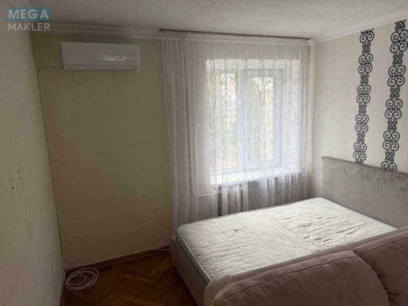 Оренда 2 кімнатної квартири, <a class="location-link" href="/kiev/" title="Недвижимость Київ">Київ</a>, <a class="location-link" href="/kiev/dneprovskij/" title="Недвижимость Дніпровський район">Дніпровський р-н</a>, Раїси Окіпної вул., 5 (изображение 5)