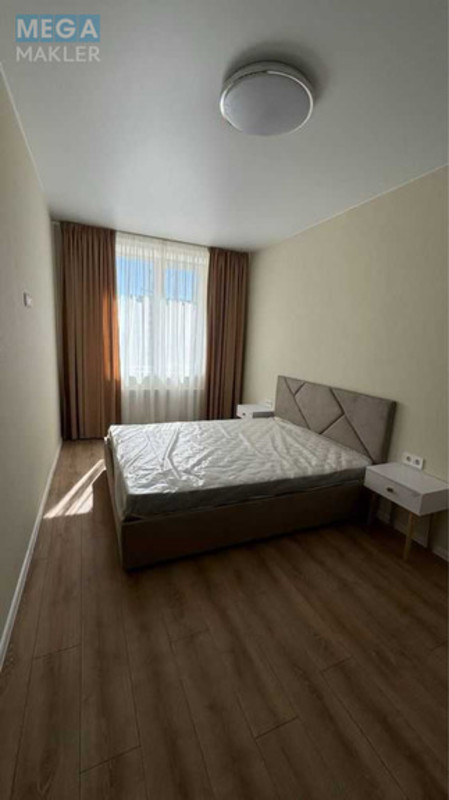 Оренда 3 кімнатної квартири, <a class="location-link" href="/sofievskaya-borshagovka/" title="Недвижимость Софіївська Борщагівка">Софіївська Борщагівка</a>, Клубна, 12 (изображение 4)