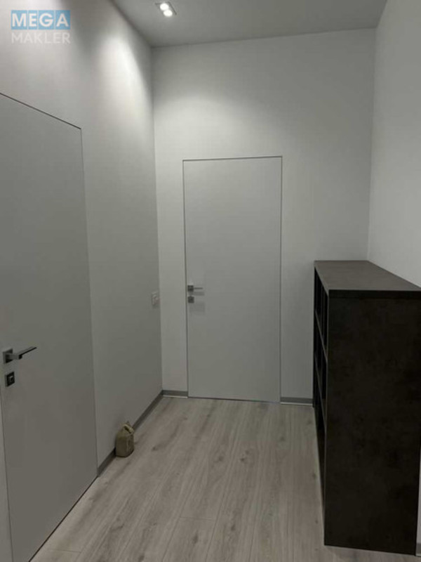 Оренда 2 кімнатної квартири, <a class="location-link" href="/kiev/" title="Недвижимость Київ">Київ</a>, <a class="location-link" href="/kiev/pecherskij/" title="Недвижимость Печерський район">Печерський р-н</a>, Василя Тютюнника вул., 28А (изображение 4)