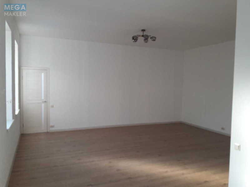Продаж дома, 1 поверх, 210 кв.м, 5 кімнат, ділянка 4 сотки, <a class="location-link" href="/sofievskaya-borshagovka/" title="Недвижимость Софіївська Борщагівка">Софіївська Борщагівка</a>, парнікова (изображение 5)
