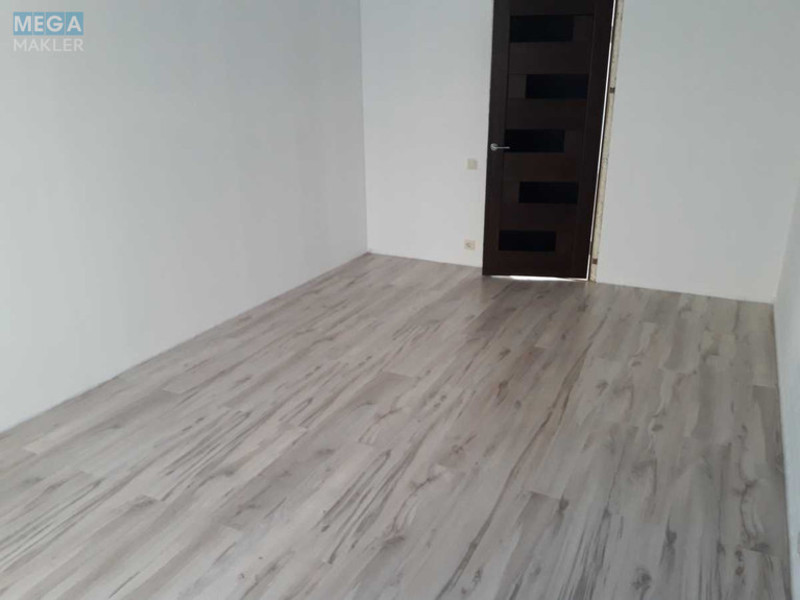 Продаж дома, 1 поверх, 210 кв.м, 5 кімнат, ділянка 4 сотки, <a class="location-link" href="/sofievskaya-borshagovka/" title="Недвижимость Софіївська Борщагівка">Софіївська Борщагівка</a>, парнікова (изображение 10)