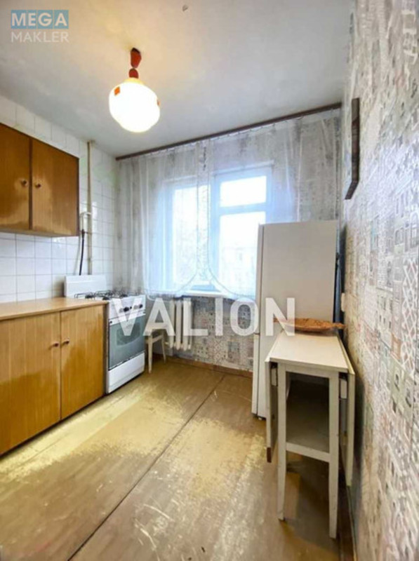 Продаж 2 кімнатної квартири (44/28/6), 4 пов. 5 пов. будинку, <a class="location-link" href="/kiev/" title="Недвижимость Київ">Київ</a>, <a class="location-link" href="/kiev/solomenskij/" title="Недвижимость Солом'янський район">Солом'янський р-н</a>, Метростроевская ул., 3 (изображение 4)
