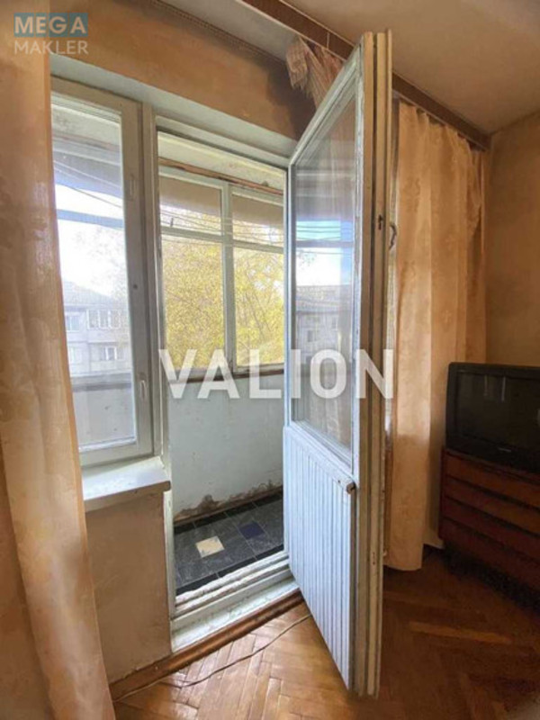 Продаж 2 кімнатної квартири (44/28/6), 4 пов. 5 пов. будинку, <a class="location-link" href="/kiev/" title="Недвижимость Київ">Київ</a>, <a class="location-link" href="/kiev/solomenskij/" title="Недвижимость Солом'янський район">Солом'янський р-н</a>, Метростроевская ул., 3 (изображение 13)