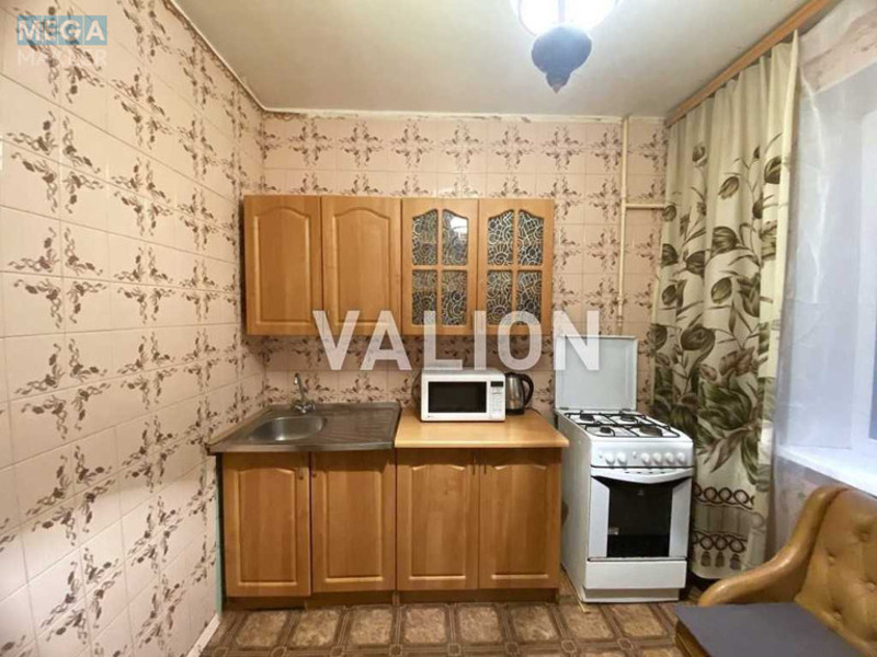 Продаж 3 кімнатної квартири (68/41/7), 1 пов. 9 пов. будинку, <a class="location-link" href="/kiev/" title="Недвижимость Київ">Київ</a>, <a class="location-link" href="/kiev/svyatoshinskij/" title="Недвижимость Святошинський район">Святошинський р-н</a>, Академика Королева просп., 14 (изображение 3)
