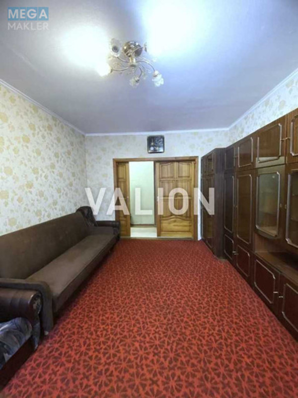 Продаж 3 кімнатної квартири (68/41/7), 1 пов. 9 пов. будинку, <a class="location-link" href="/kiev/" title="Недвижимость Київ">Київ</a>, <a class="location-link" href="/kiev/svyatoshinskij/" title="Недвижимость Святошинський район">Святошинський р-н</a>, Академика Королева просп., 14 (изображение 8)