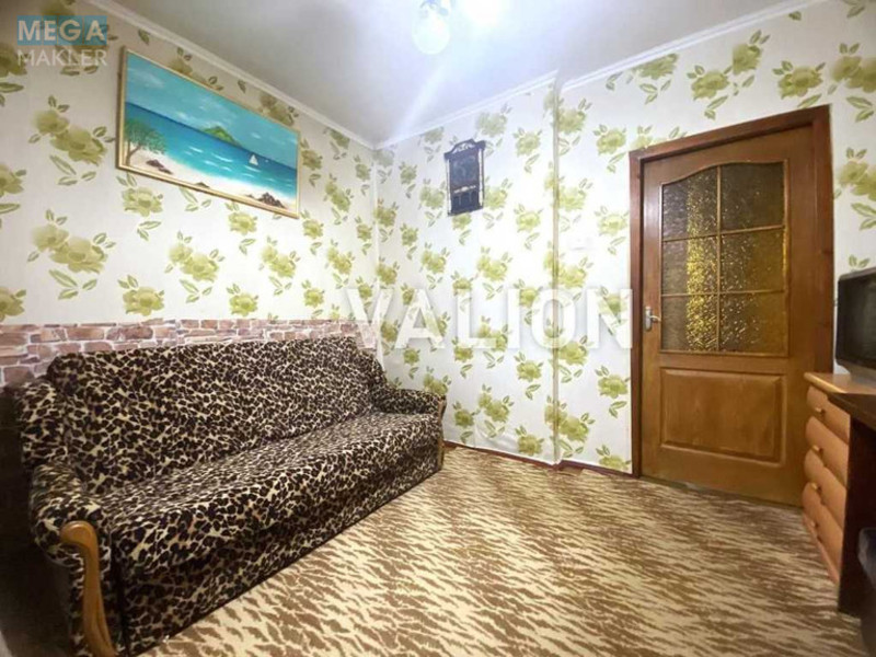 Продаж 3 кімнатної квартири (68/41/7), 1 пов. 9 пов. будинку, <a class="location-link" href="/kiev/" title="Недвижимость Київ">Київ</a>, <a class="location-link" href="/kiev/svyatoshinskij/" title="Недвижимость Святошинський район">Святошинський р-н</a>, Академика Королева просп., 14 (изображение 12)