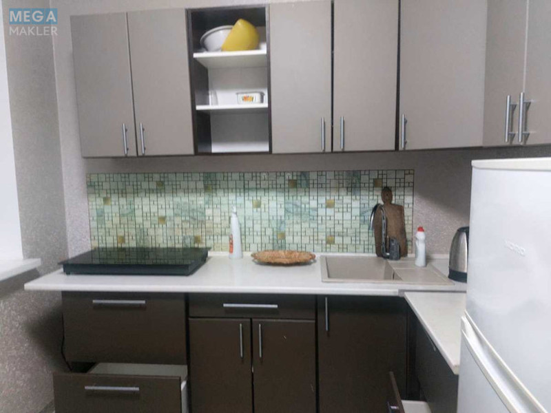 Оренда 1 кімнатної квартири, <a class="location-link" href="/kiev/" title="Недвижимость Київ">Київ</a>, <a class="location-link" href="/kiev/svyatoshinskij/" title="Недвижимость Святошинський район">Святошинський р-н</a>, Кольцова бульв., 8 (изображение 4)