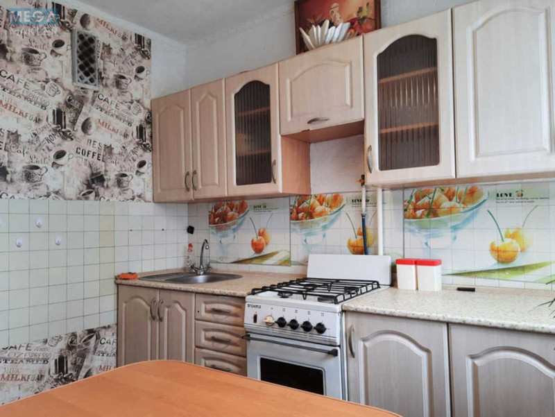 Оренда 2 кімнатної квартири, <a class="location-link" href="/kiev/" title="Недвижимость Київ">Київ</a>, <a class="location-link" href="/kiev/svyatoshinskij/" title="Недвижимость Святошинський район">Святошинський р-н</a>, Академіка Корольова вул., 1А (изображение 2)